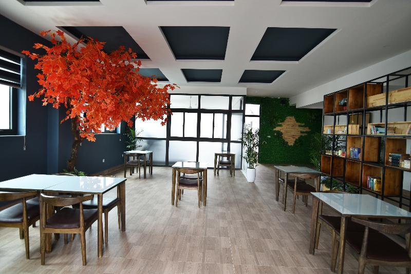 Bao Hung Hotel & Apartment - Tran Thai Tong Hanoi Exterior photo
